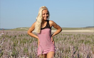 a hot woman looking for sex Lewistown